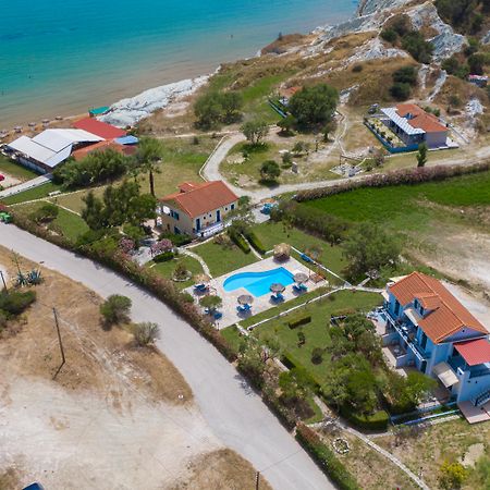 XI Village Xi Beach Екстериор снимка