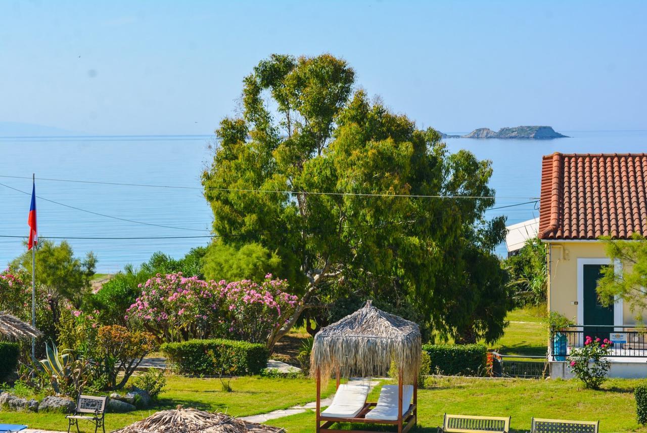 XI Village Xi Beach Екстериор снимка