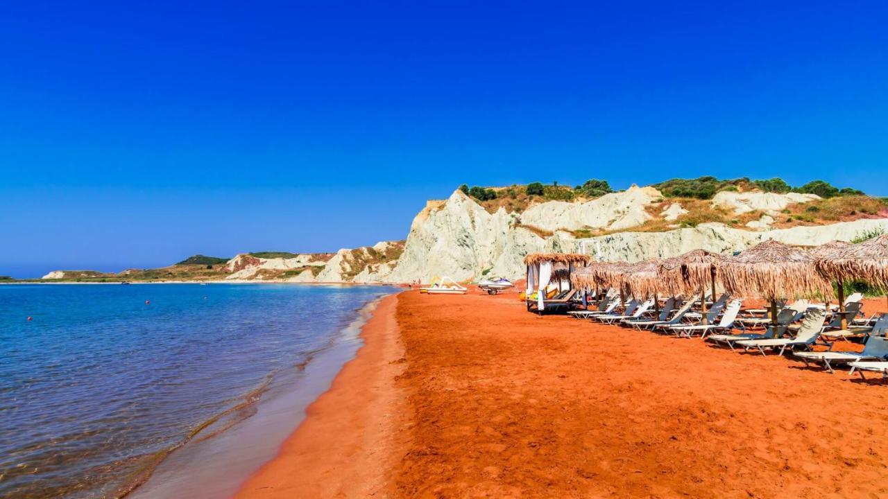 XI Village Xi Beach Екстериор снимка